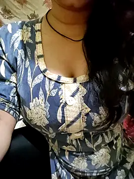 Snapshot of PARI51 chatting on 26, 5, 2026 PARI51 online show from 26, 5, 2026