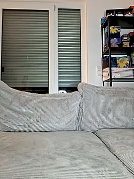 Larifari0406 online show from 8, 3, 2026