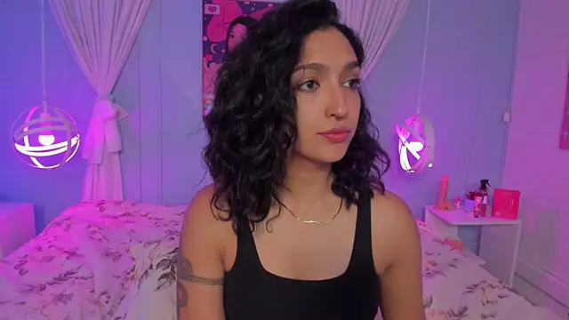 Cleo Foxx online show from 11, 5, 2026