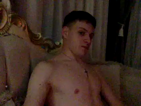 Carlos18loverboyfriend online show from 26, 3, 2026