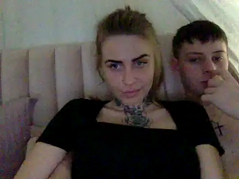 Carlos18loverboyfriend online show from 28, 3, 2026