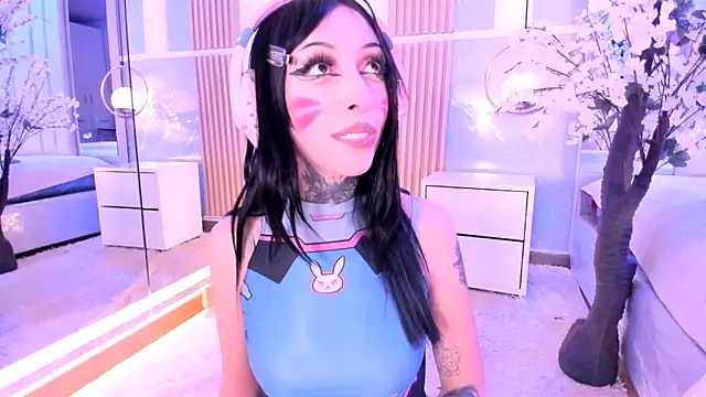 SalemBlackrose online show from 13, 2, 2026