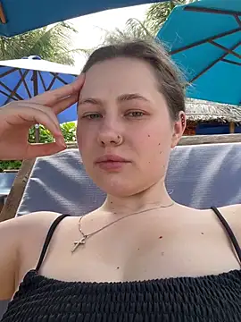 AsynaYuuki online show from 4, 2, 2026