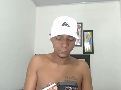 hotboyluxe online show from 28, 2, 2026