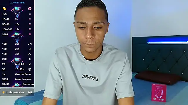 Snapshot of hotboyluxe chatting on 5, 6, 2026 hotboyluxe online show from 5, 6, 2026