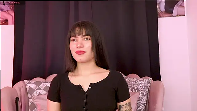 dakotacollins  online show from 10, 3, 2026