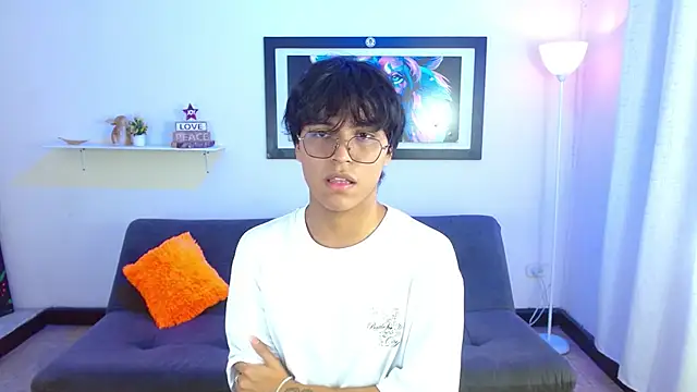 Maecum18 online show from 10, 2, 2026