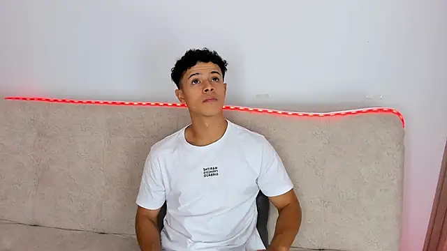  Alex Colton online show from 8, 4, 2026