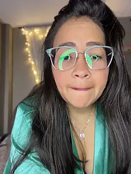 alisbloom online show from 30, 4, 2026