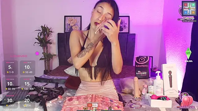 Petite pepper online show from 27, 5, 2026