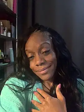 Snapshot of NatalieGainer_goodies chatting on 3, 5, 2026 NatalieGainer goodies online show from 3, 5, 2026