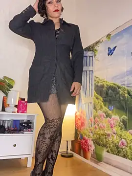 eva luz online show from 14, 4, 2026