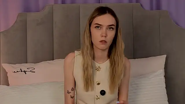 Snapshot of NikkiRyx chatting on 6, 5, 2026 NikkiRyx online show from 6, 5, 2026