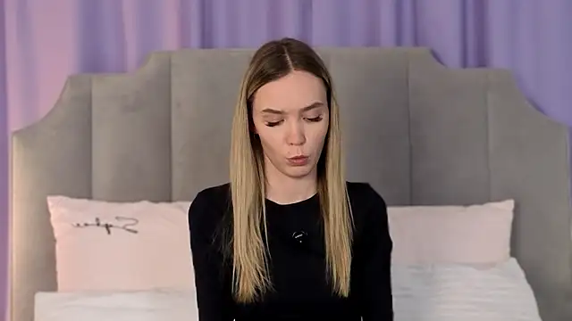 Snapshot of NikkiRyx chatting on 20, 5, 2026 NikkiRyx online show from 20, 5, 2026