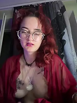 Snapshot of Persefoha chatting on 16, 6, 2026 Persefoha online show from 16, 6, 2026
