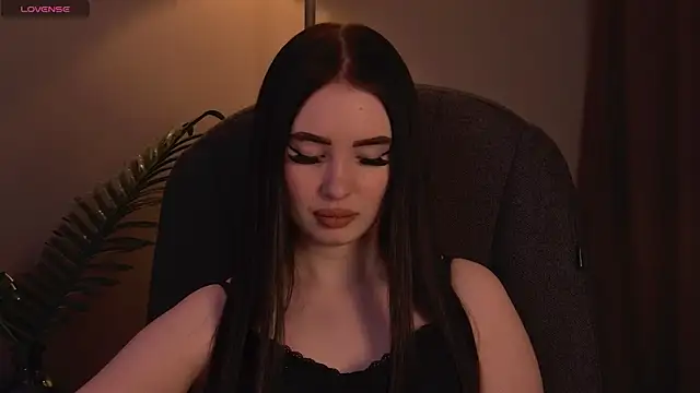 ArianaLim online show from 11, 4, 2026