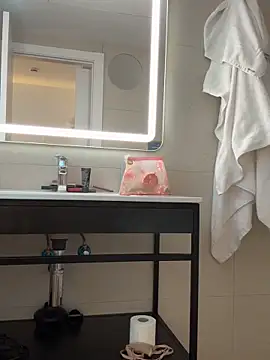 MelaFoxx online show from 18, 2, 2026