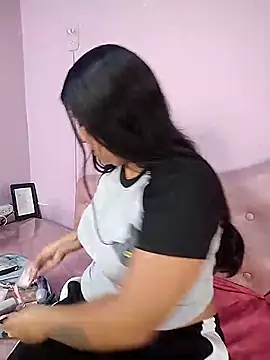 Noa Baker online show from 11, 4, 2026