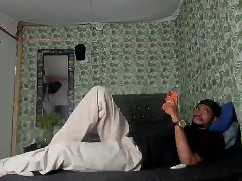 Snapshot of Kofi_exotic_2 chatting on 19, 5, 2026 Kofi exotic 2 online show from 19, 5, 2026