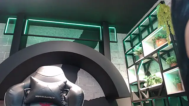 Valeriabigass online show from 5, 2, 2026