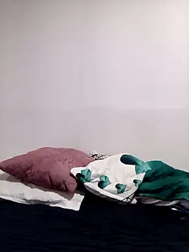 LiaRose- online show from 5, 3, 2026