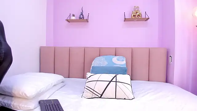 sam doll  online show from 20, 4, 2026