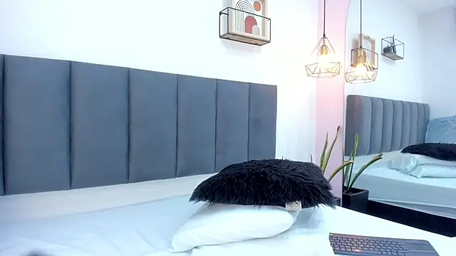 sam doll  online show from 1, 6, 2026
