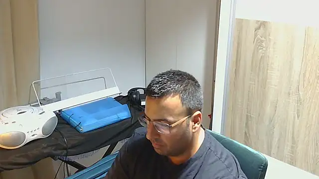 Snapshot of VanillaTime78-Jorge chatting on 30, 6, 2026 VanillaTime78-Jorge online show from 30, 6, 2026