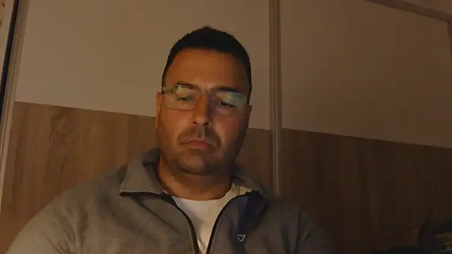 Snapshot of VanillaTime78-Jorge chatting on 30, 4, 2026 VanillaTime78-Jorge online show from 30, 4, 2026