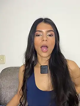 Snapshot of EvaMiranda chatting on 27, 7, 2026 EvaMiranda online show from 27, 7, 2026