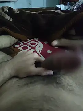 amirMohamed58 online show from 15, 4, 2026