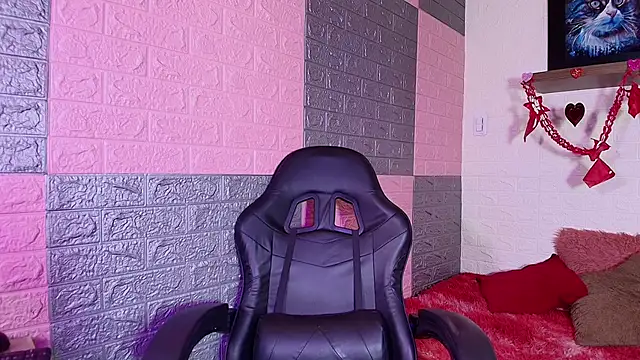 alanna Love02 online show from 19, 2, 2026