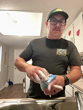 Skizm1986 online show from 10, 2, 2026