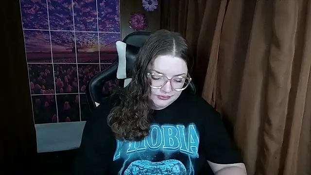 Snapshot of Teasing_Dora chatting on 9, 6, 2026 Teasing Dora online show from 9, 6, 2026