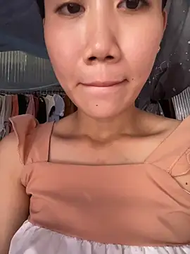 BabyElly22 online show from 10, 2, 2026