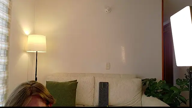Snapshot of ivonnybonita__ chatting on 14, 7, 2026 ivonnybonita online show from 14, 7, 2026