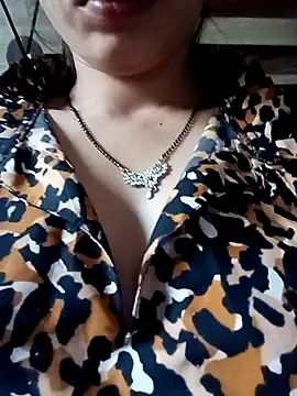 khushi rawat online show from 2, 3, 2026