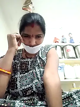 punamji sexe online show from 25, 3, 2026