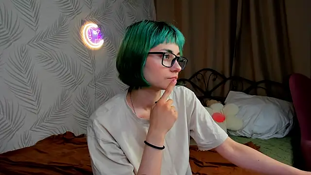 Snapshot of Scarle_Whisper chatting on 30, 5, 2026 Scarle Whisper online show from 30, 5, 2026
