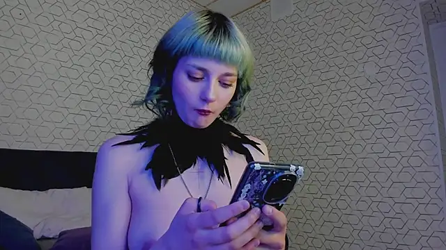 Snapshot of Scarle_Whisper chatting on 11, 5, 2026 Scarle Whisper online show from 11, 5, 2026