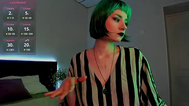 Snapshot of Scarle_Whisper chatting on 23, 5, 2026 Scarle Whisper online show from 23, 5, 2026