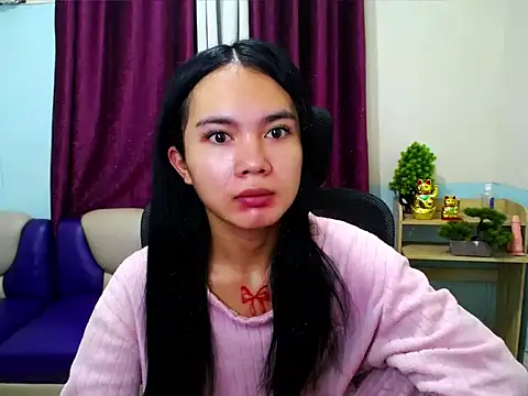 devine goddess online show from 8, 4, 2026