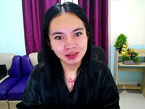 Snapshot of devine_goddess chatting on 26, 4, 2026 devine goddess online show from 26, 4, 2026