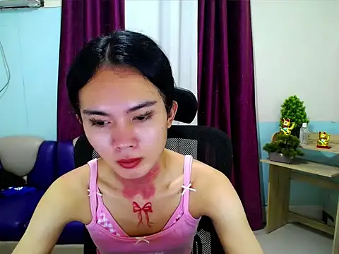 Snapshot of devine_goddess chatting on 20, 5, 2026 devine goddess online show from 20, 5, 2026