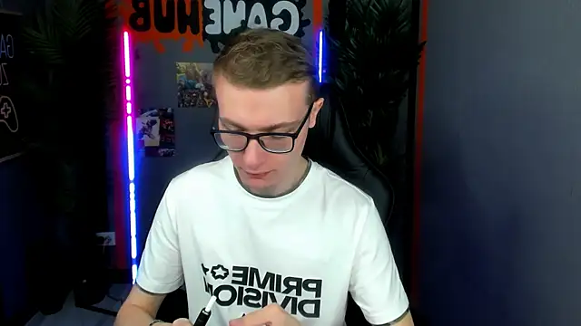 Snapshot of Emmit_Barker chatting on 27, 5, 2026 Emmit Barker online show from 27, 5, 2026