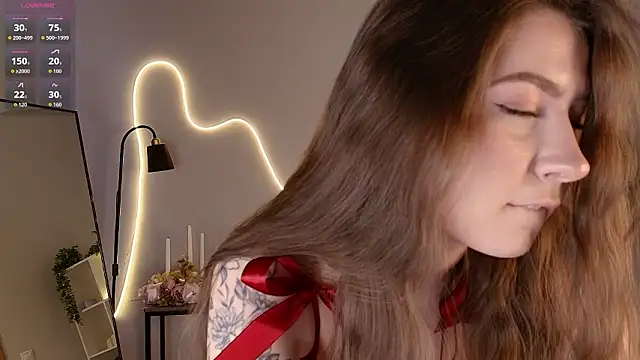 Courtney C online show from 23, 2, 2026