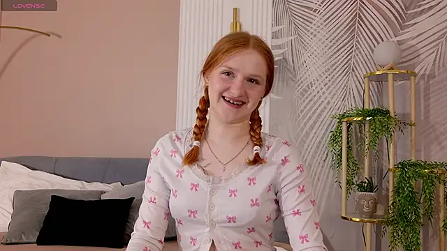 AmandaWatts online show from 8, 4, 2026