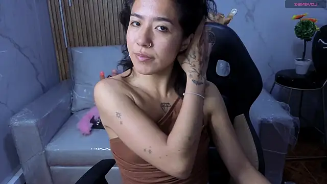 Lynn turner online show from 2, 4, 2026