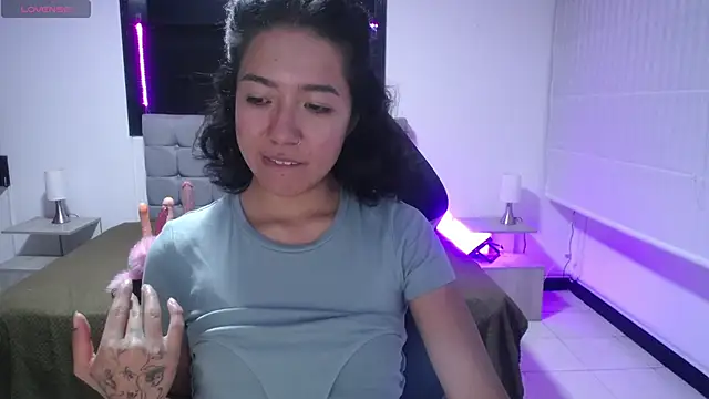 Lynn turner online show from 12, 3, 2026