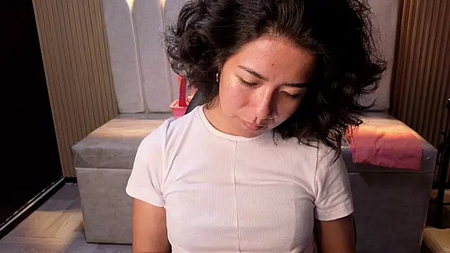 Lynn turner online show from 22, 4, 2026